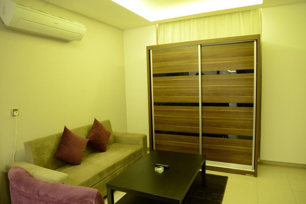 Silver City 2 Business Hotel Apartments DDjeddah Chambre photo